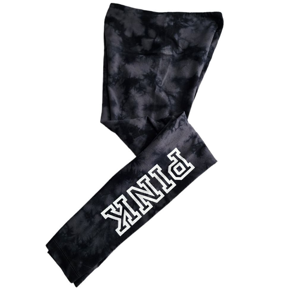 Victoria's Secret Pink leggings